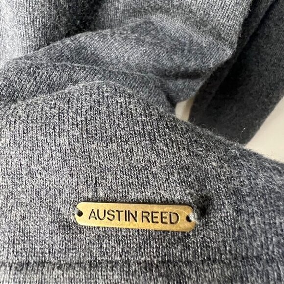 Size  L Austin Reed Wool Blend Sweater - Picture 3 of 6